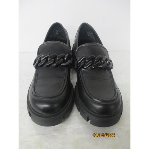 USED Madden Girl Women's Hoxtonn Slip on, Black  -Size 7 M - Picture 3 of 9